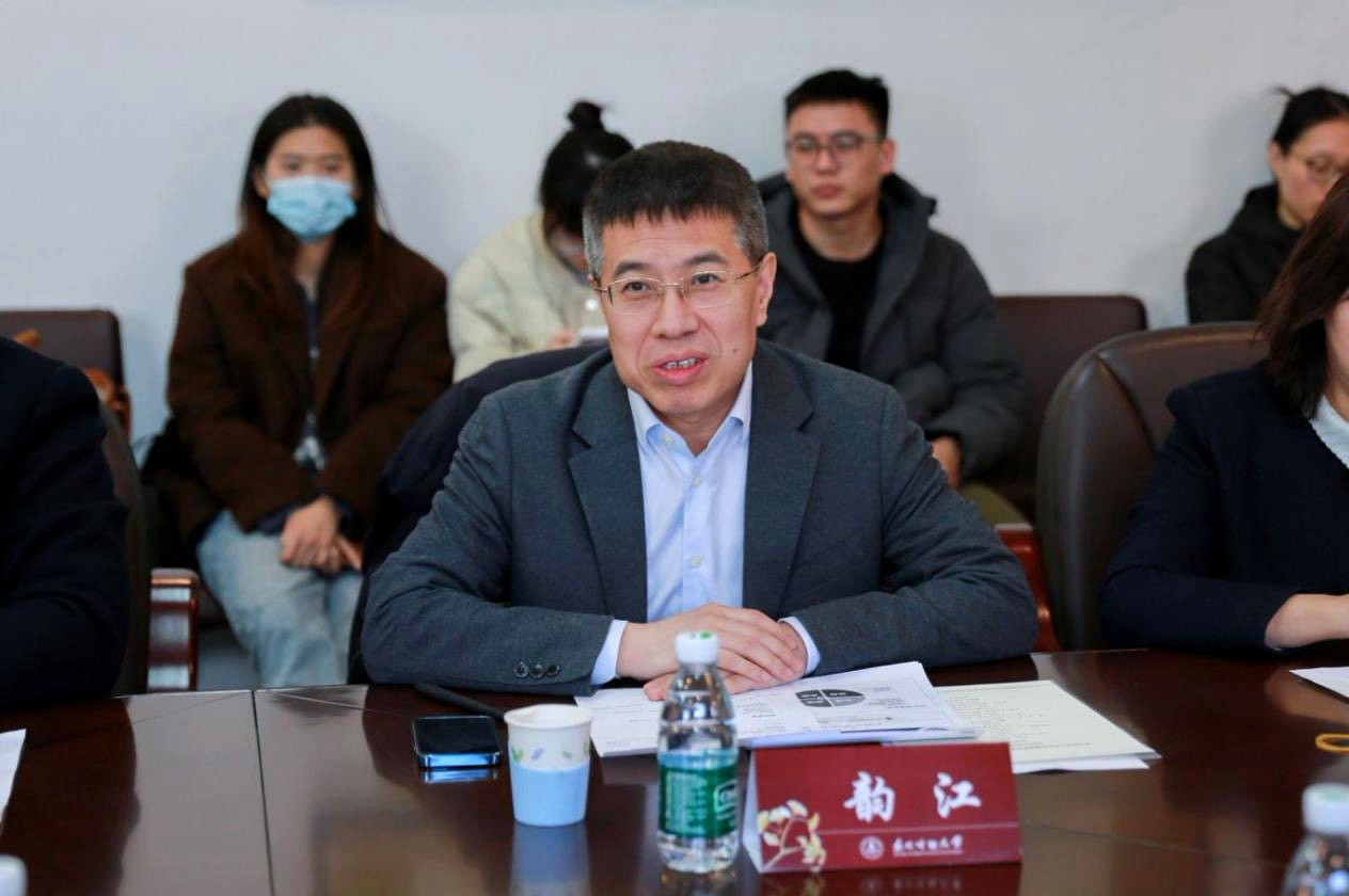 1767681216906353.jpg 1767681216906353.jpg